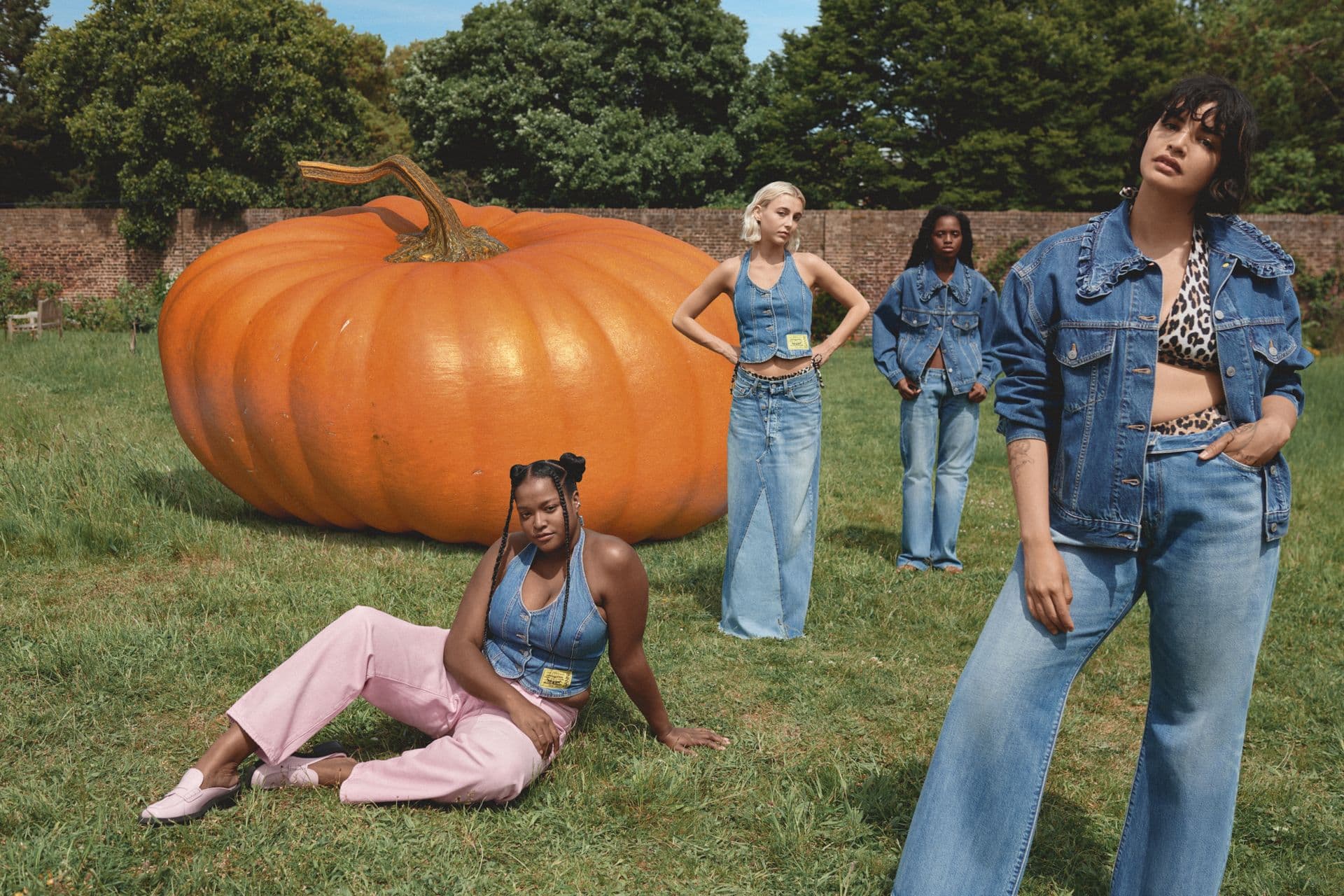 Photography by Felix Cooper for GANNI and Levis. Concept and art direction by me with Moon International.